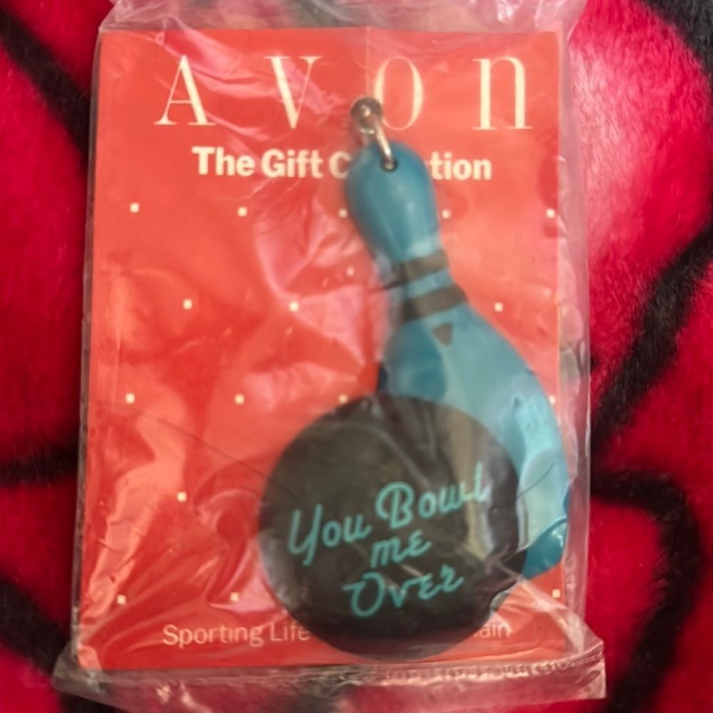 Avon “You Bowl Me Over” Bowling Pin Ball Keychain Charm Vintage Gift